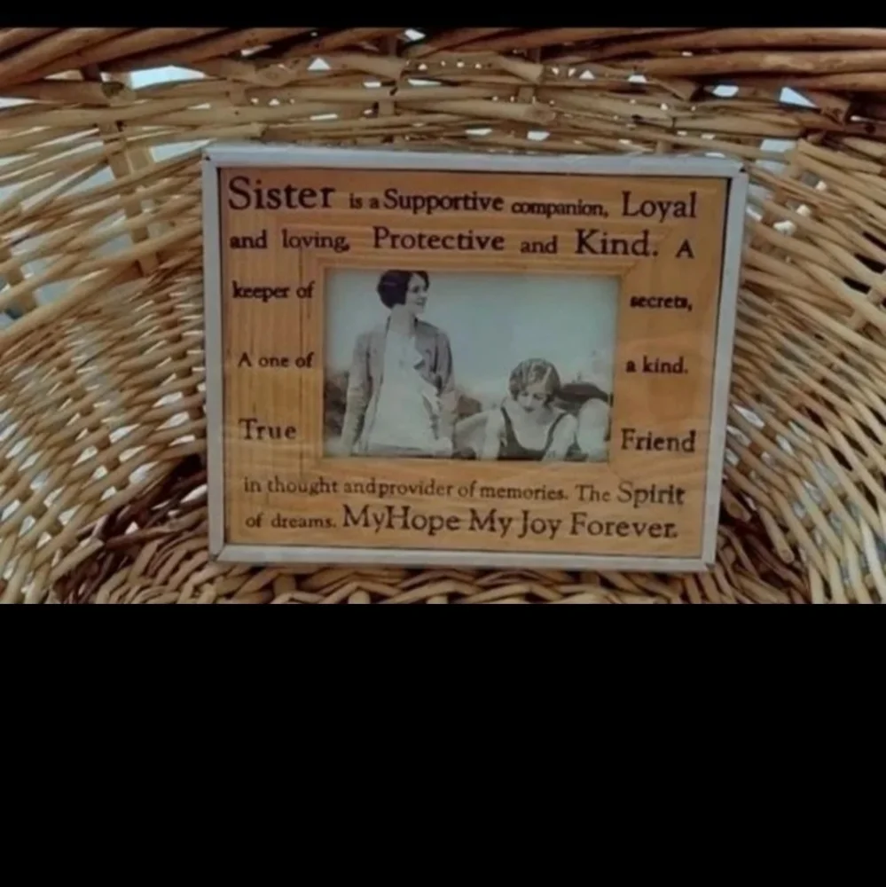 SISTER WOOD PICTURE FRAMES BUNDLE SET OF 3 ALL NWT*